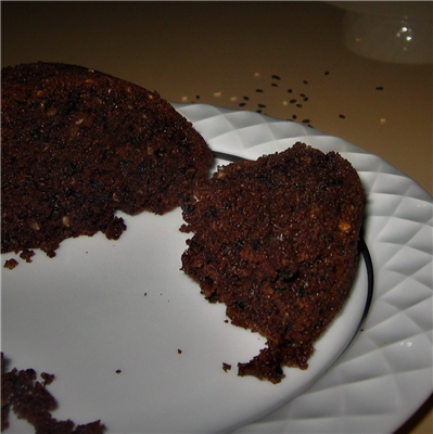 torta soffice al cacao ,pompelmo e sesamo