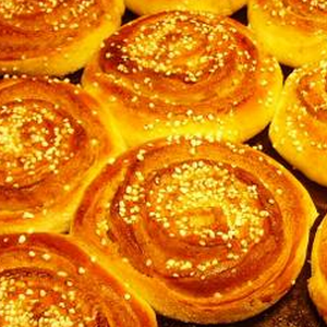 Brioscine alla cannella - Kanelbullar 