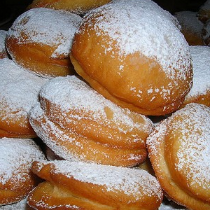 Bomboloni alla crema