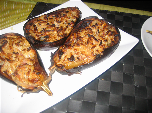 melanzane al forno con cipolle fritte e limone