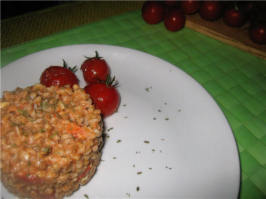 farro con rafano e pomodorini caramellati