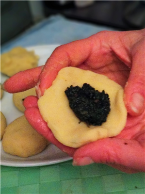 crocchette di patate con ripieno di erbe